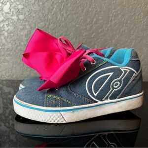 JOJO Siwa Heelys Blue Denim Sneakers Youth Size 4 Girls Rainbow Laces Shoes